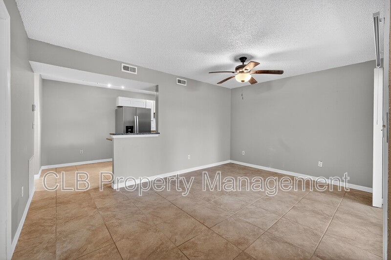 South Daytona Condo: 1600 Big Tree Rd