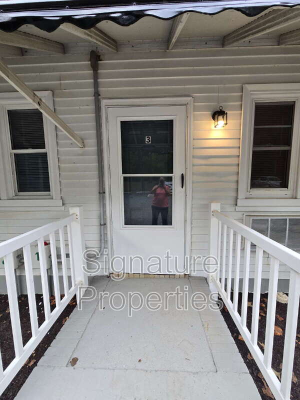 Hague Condo: 773 Long Point Road