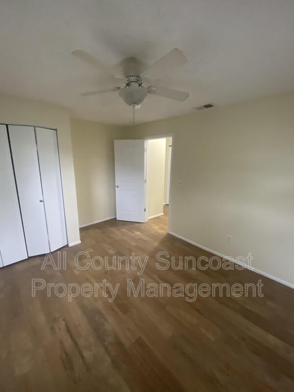 Main Rental Photo 8
