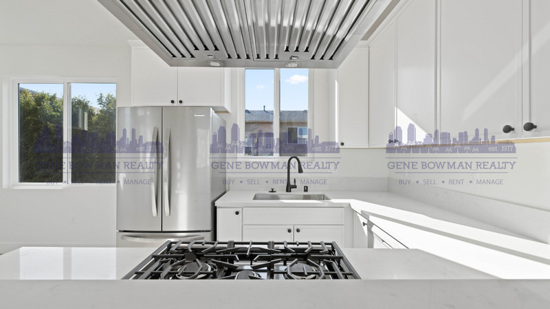 San Diego House: 6742-48 Waterman Ct