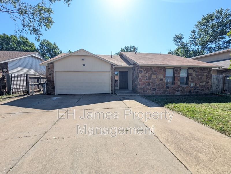 Tulsa House: 1707 South 138th East Avenue