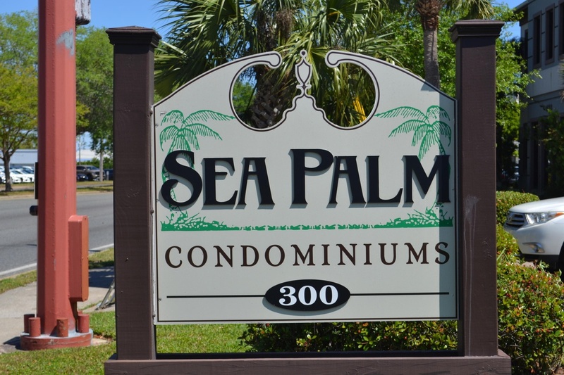 Fort Walton Beach Condo: 300 Miracle Strip Pkwy, 1H
