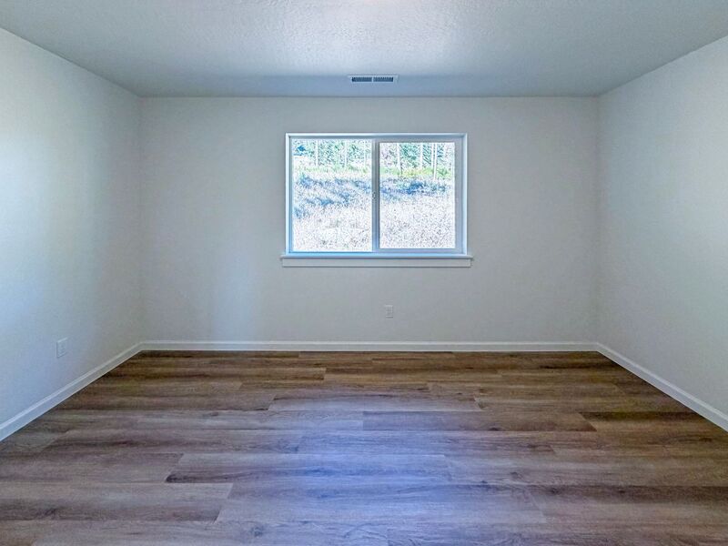 Photo 23 of rental home at 83314 Lorane Hwy