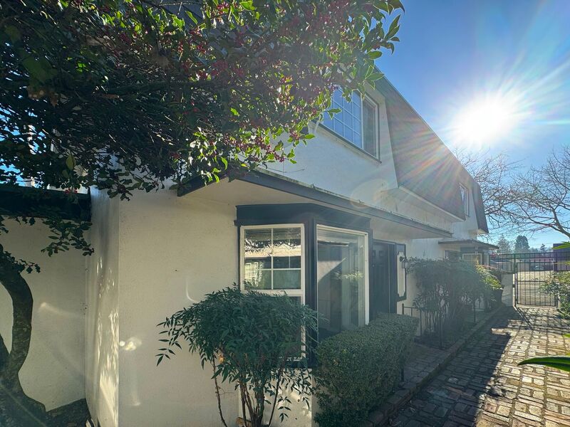 Eugene House: 1101-B West 6th Avenue