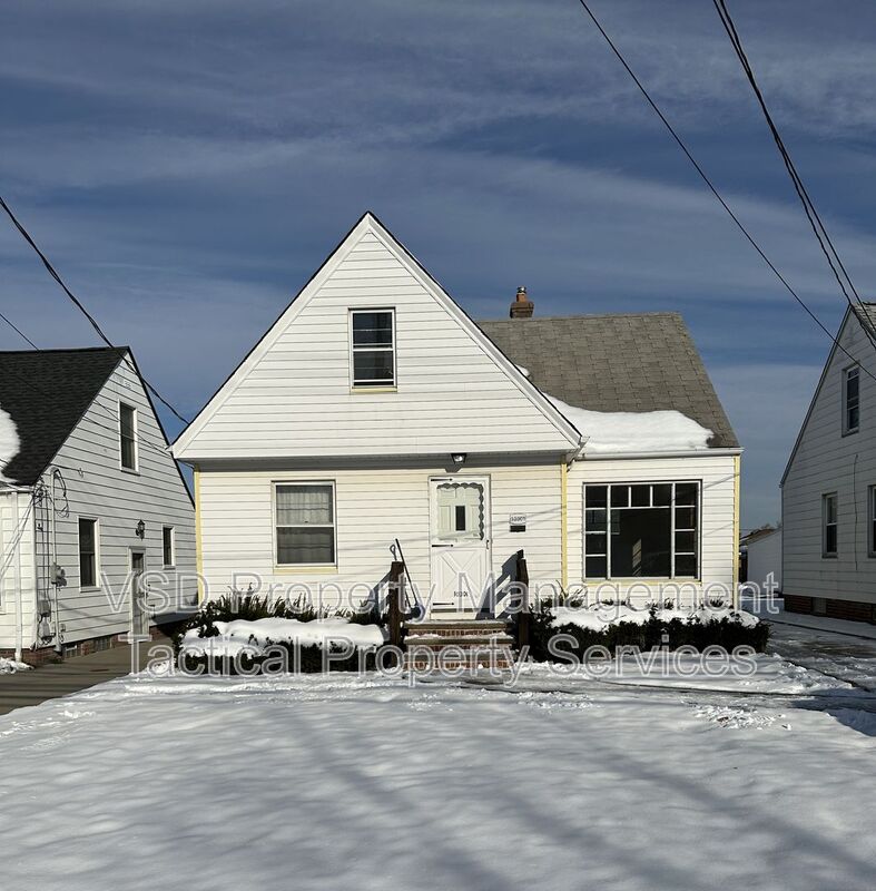 Garfield Hts. House: 10301 Granger Rd