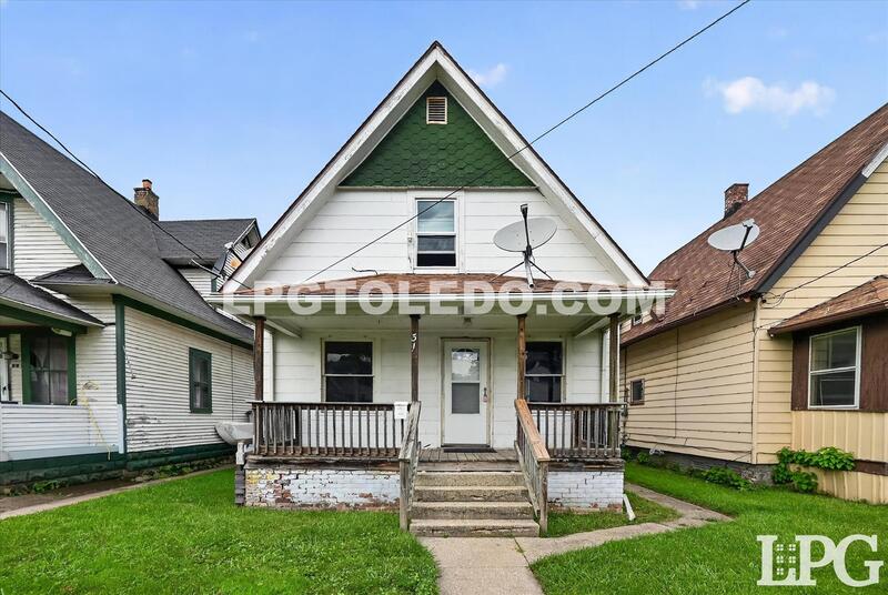 Toledo House: 31 Nevada St.