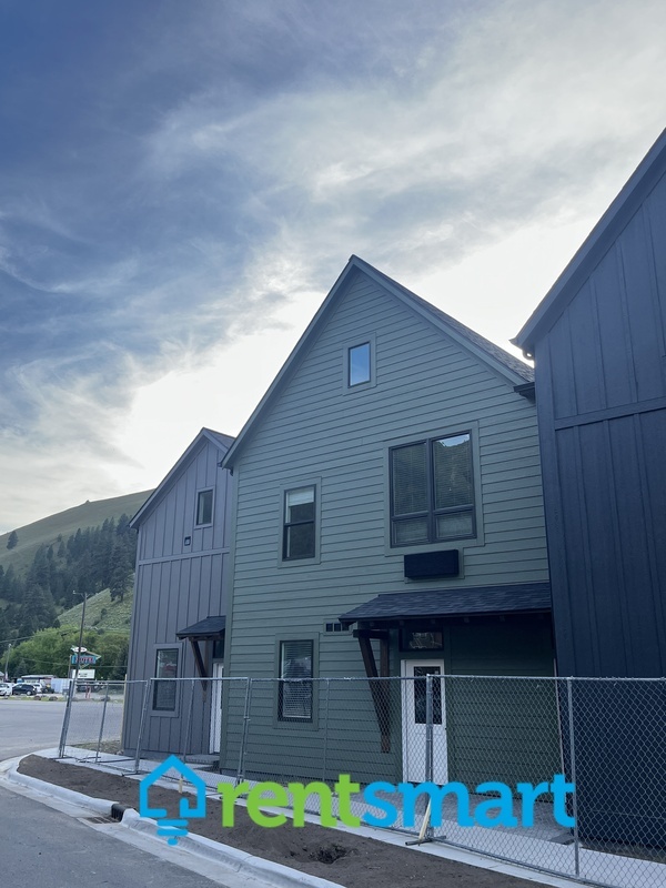 Missoula Townhome: 446 Michigan Avenue
