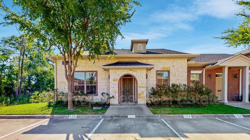 College Station Condo: 159 Forest Drive