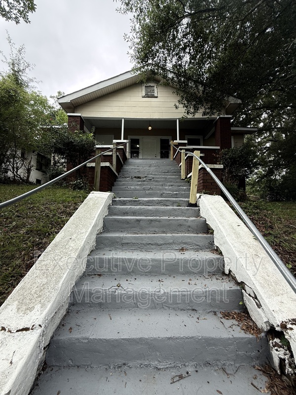 Birmingham House: 3101 17th Street