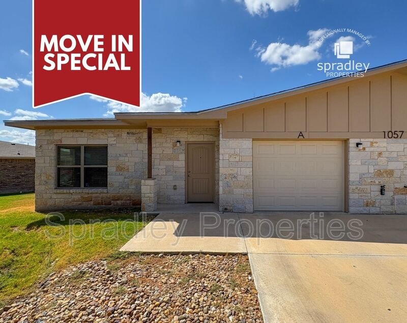 Belton Condo: 1057A Hibiscus Dr