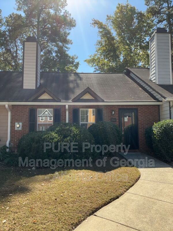 Marietta House: 1916 Cheatham Woods Dr SW