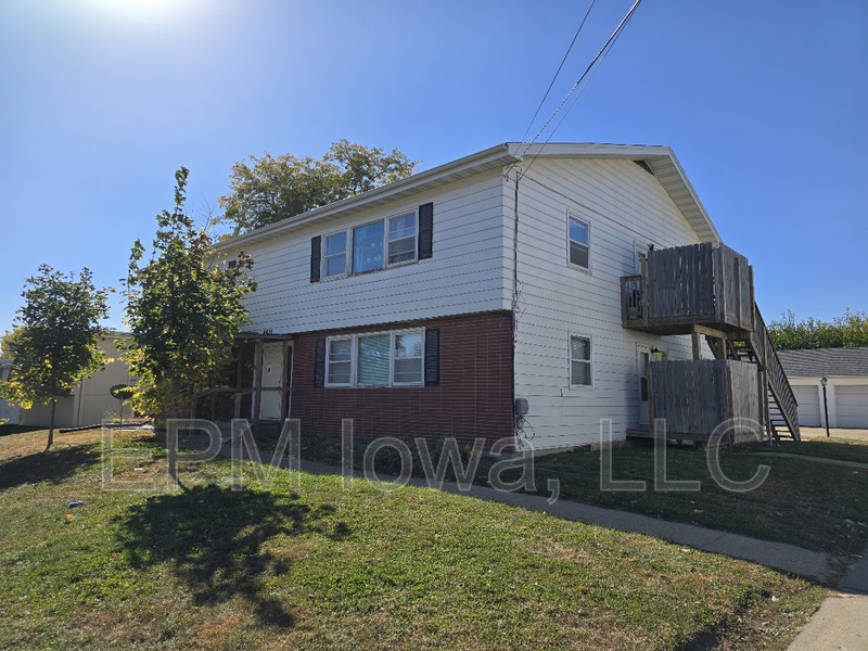 Cedar Rapids House: 4521 Rushmore Drive Northeast - D