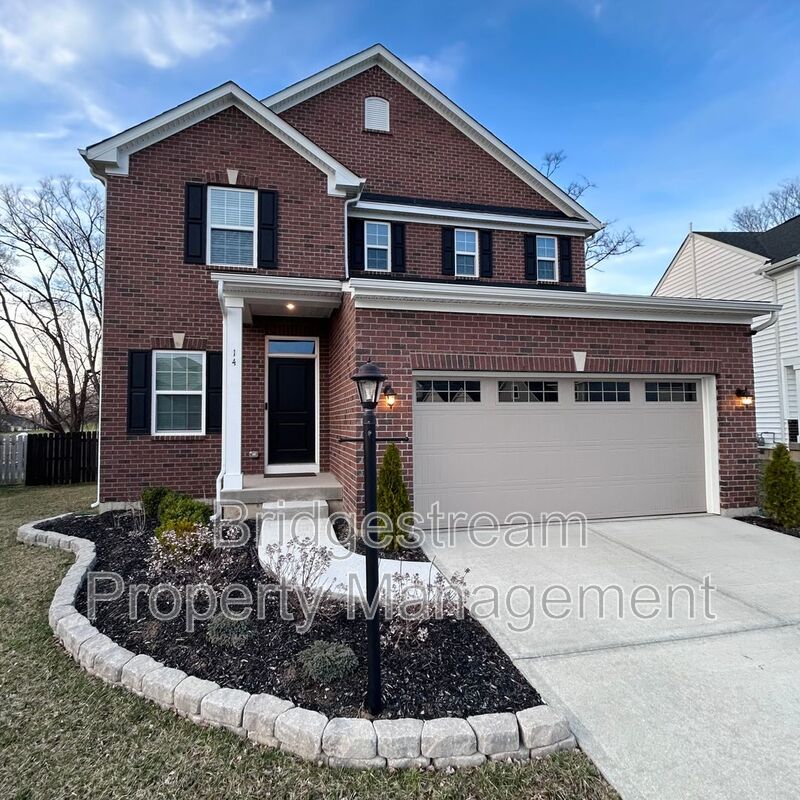Fairborn House: 14 Cascade Dr
