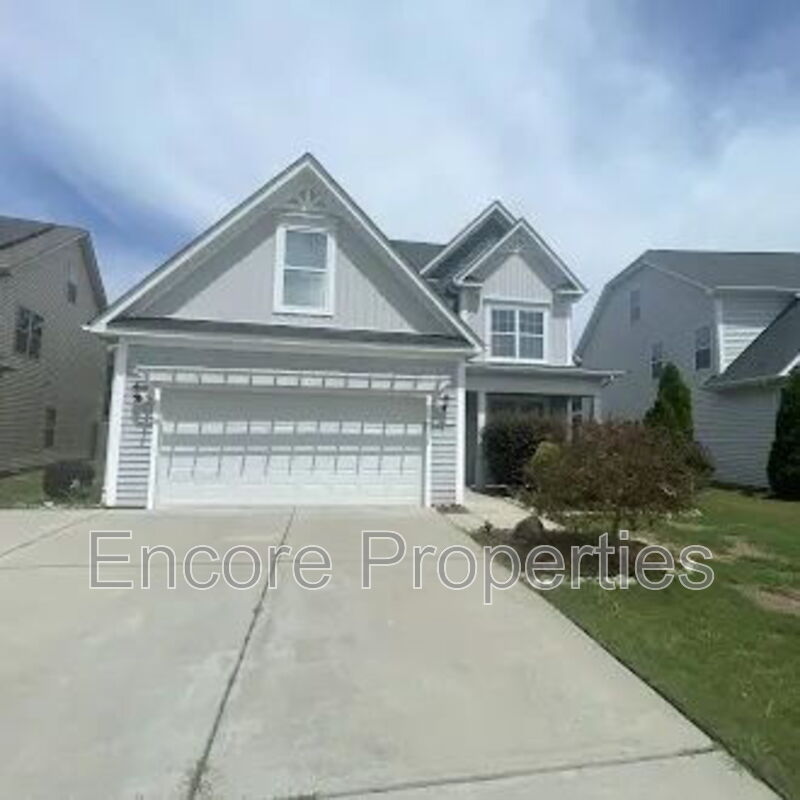 Fuquay-Varina House: 1324 Forest Fern Lane