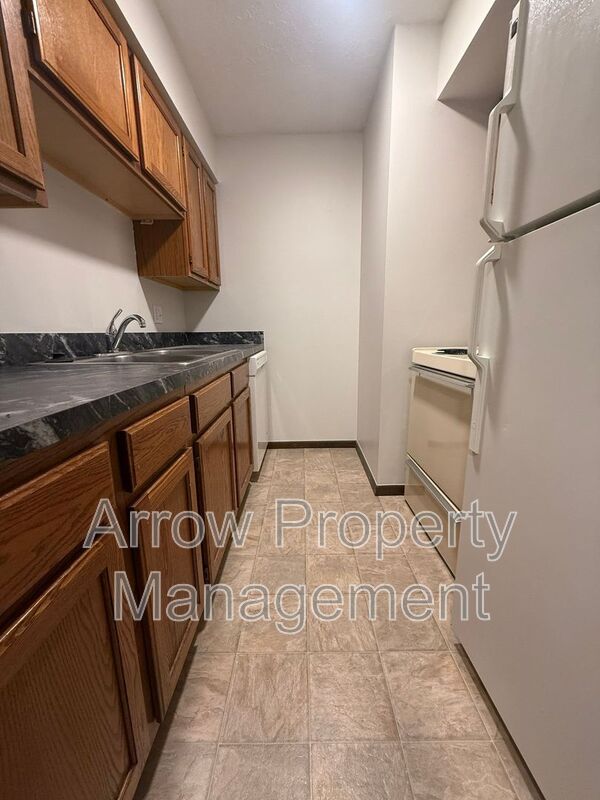 Lincoln Condo: 1421 D Street-4