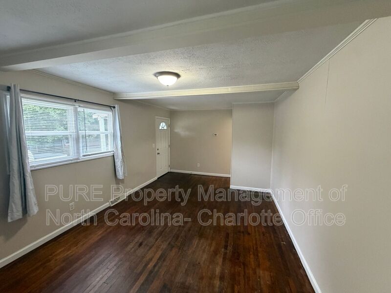 Concord House: 14 Highland Ave SW