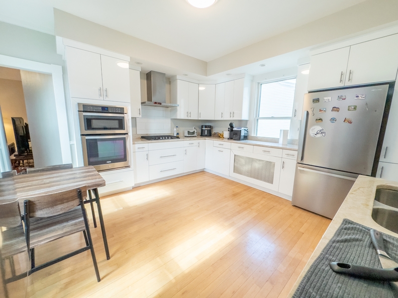 Cambridge Condo: 30 Carver Street