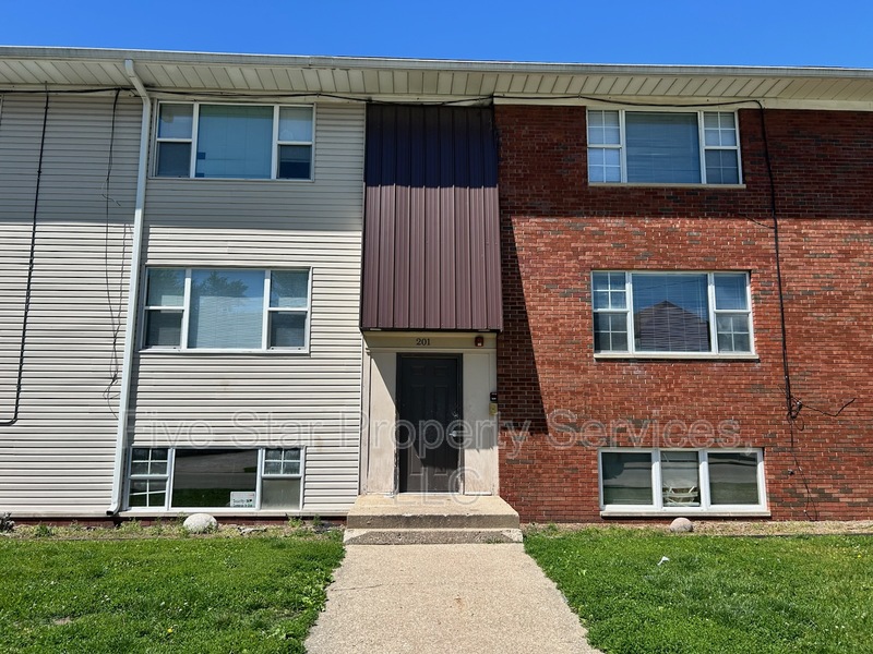 Springfield Condo: 201 W Allen St