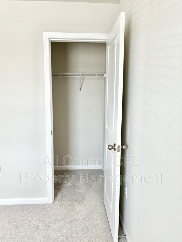 Main Rental Photo 18