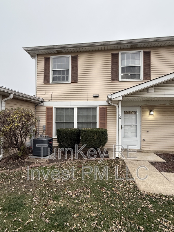 Bolingbrook Condo: 36 Wildwood Lane G