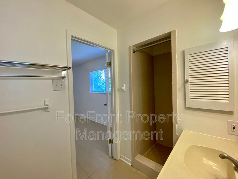 3419 Shady Springs San Antonio TX 78230-4932 - Photo 27