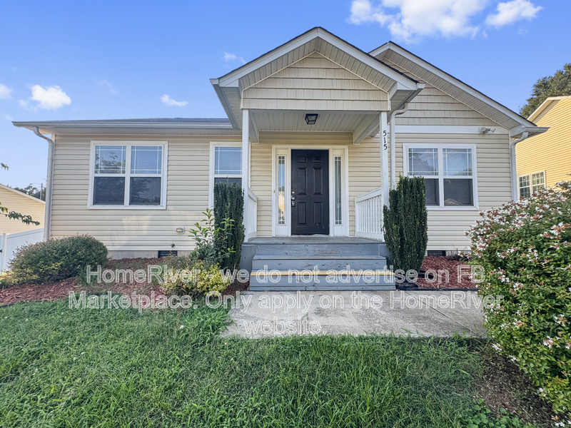 Kernersville House: 515 Creekview Dr
