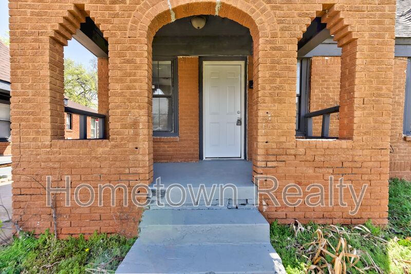 Oklahoma City Condo: 2122 N Glen Ellyn Street