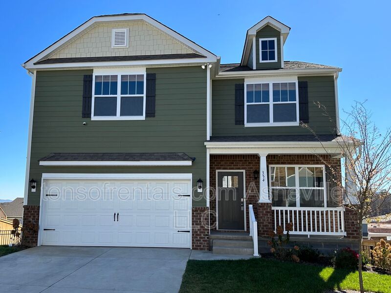 Candler House: 354 Tavernier Lane