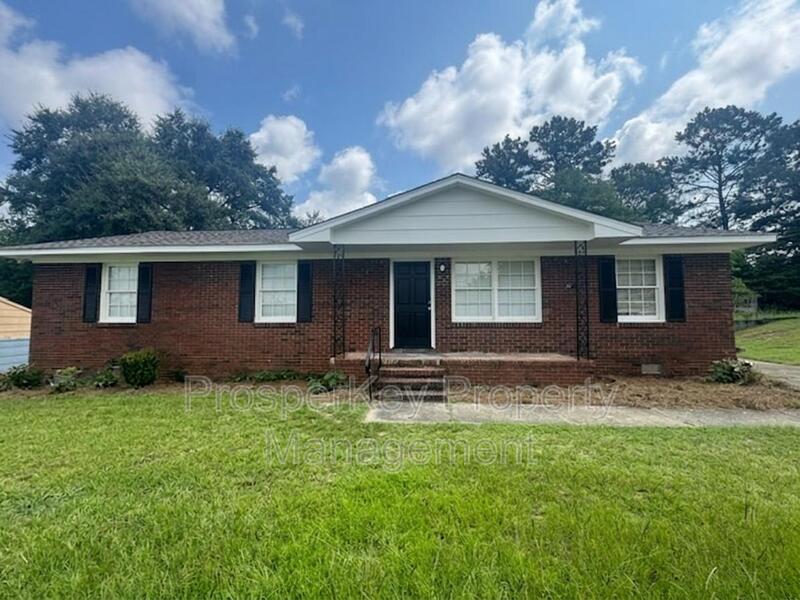 Phenix City House: 1606 7th St S