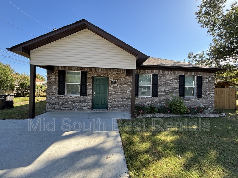 Jacksonville House: 122 Pulaski
