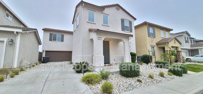 Fairfield House: 2397 Sheldon Dr.