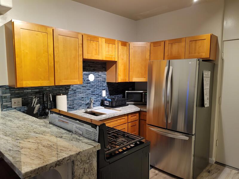 Hilo Condo: 355 Kalanianaole #301