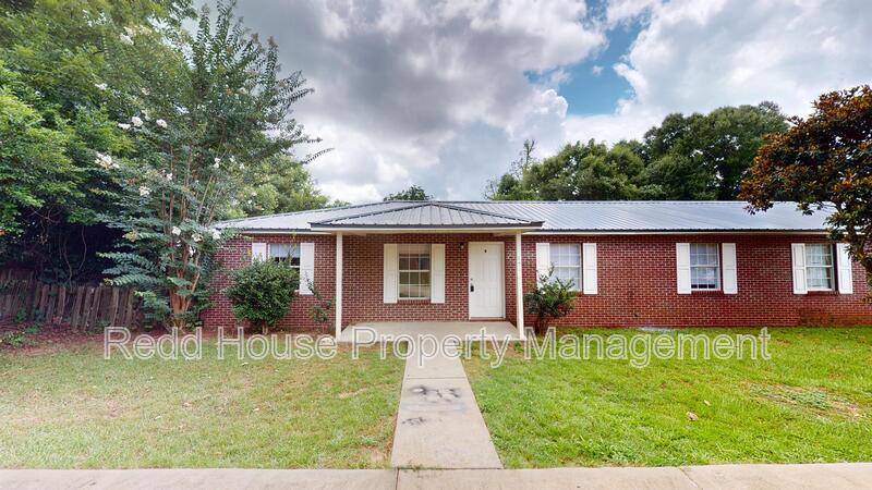 Enterprise Condo: 213 Damascus Road - B