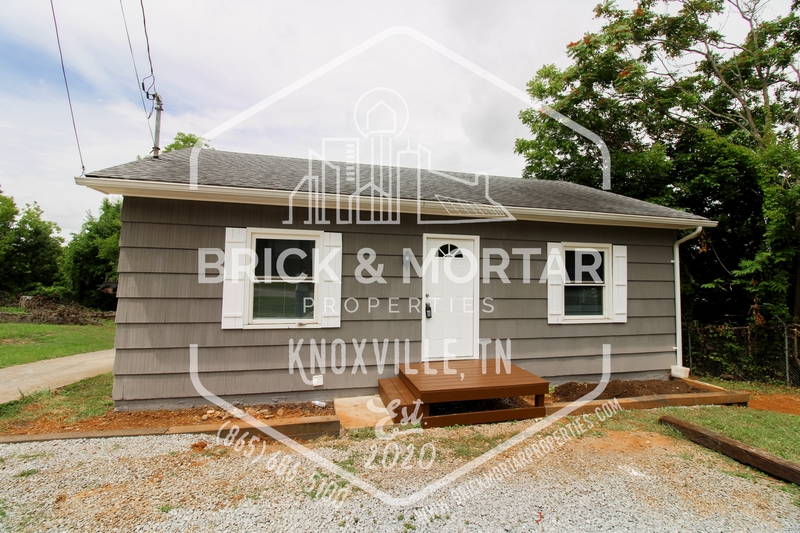 Maryville Condo: 907 Cherokee Street