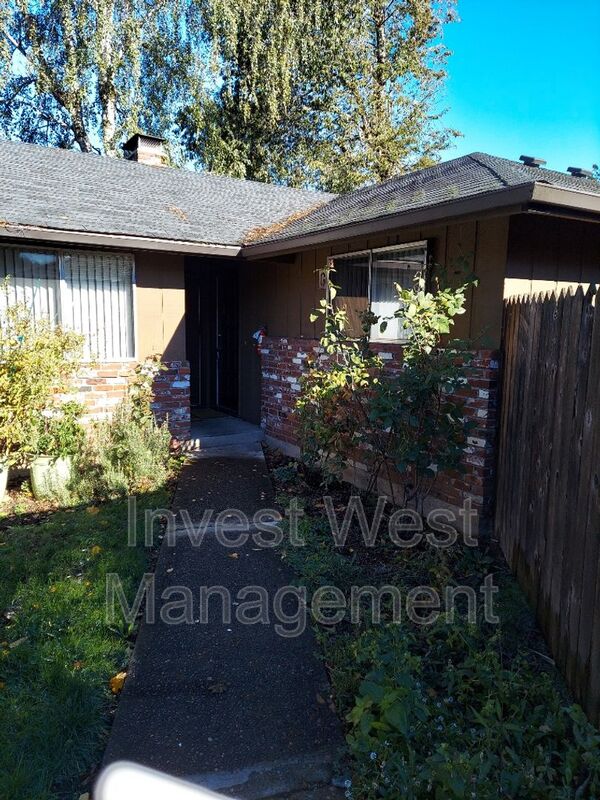 VANCOUVER House: 3408 E 18 STREET