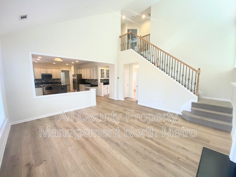 Cumming House: 4440 Azurite St.