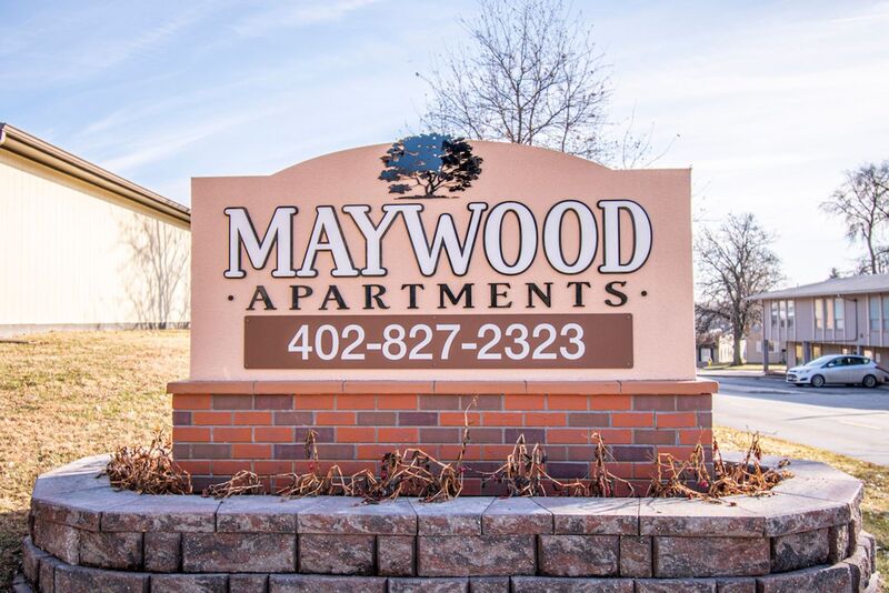 Ralston Condo: 5402 S. 77th Street