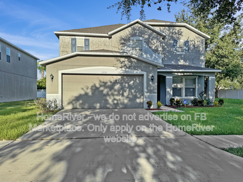 Riverview House: 11056 Golden Silence Dr