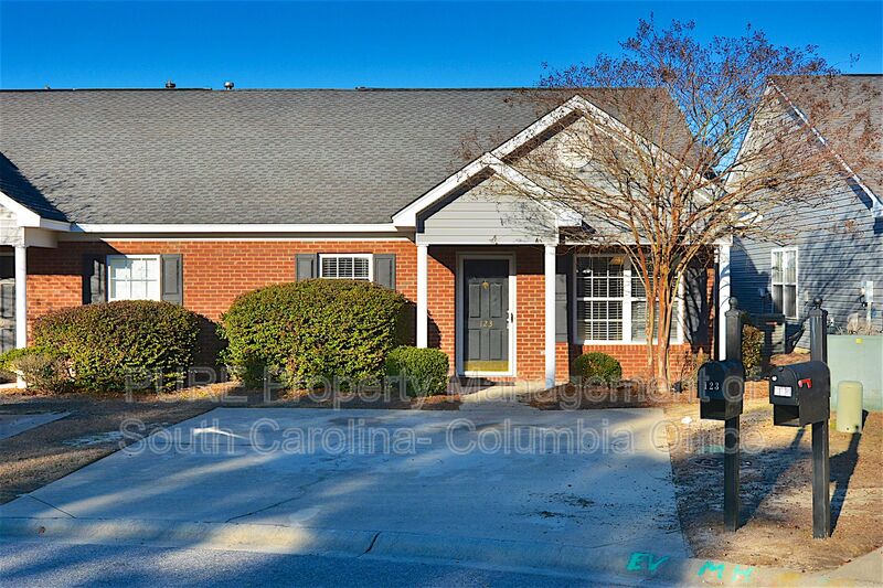 Lexington House: 123 Marianne Ct