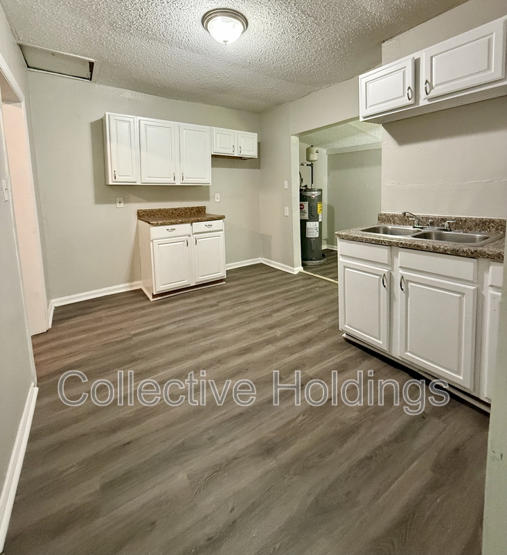 Birmingham House: 7101 Naples Avenue