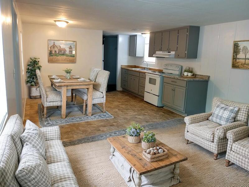 League City House: 721 Clear Creek Ave, #CC-11