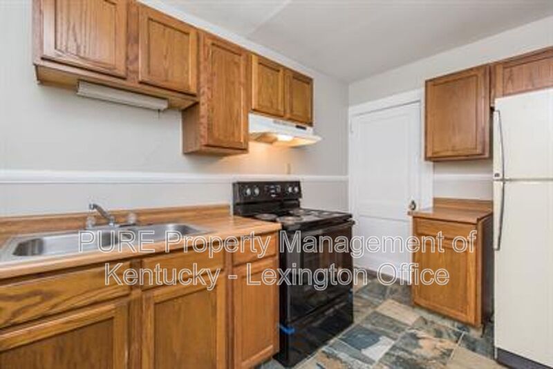 Frankfort Condo: 5 Dogwood Lane
