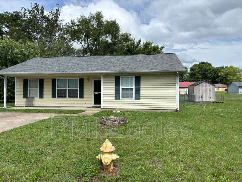 Oak Grove House: 1140 Timothy Avenue