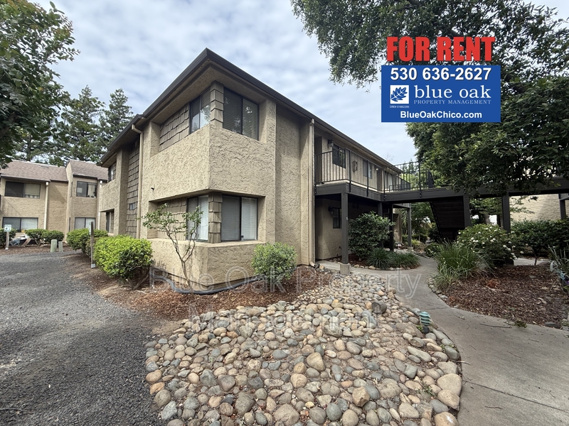 Chico House: 1420 Sherman Ave