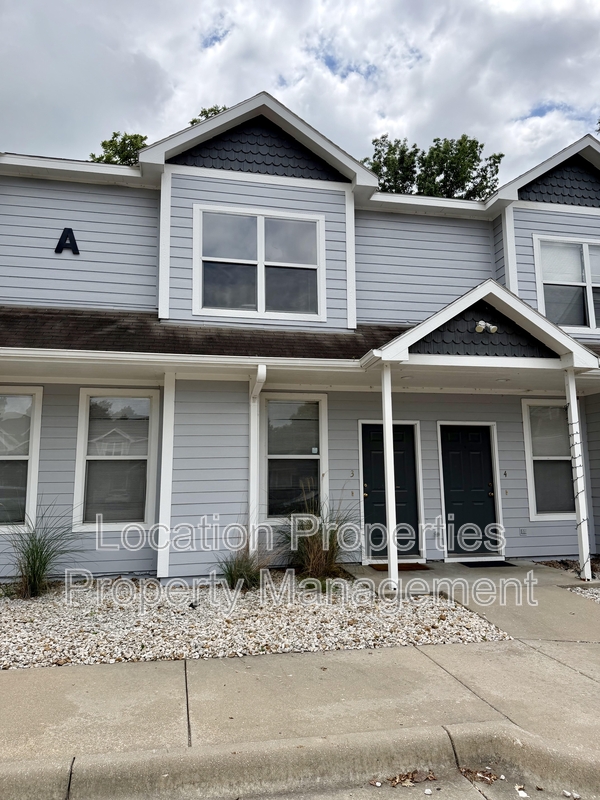 2201 Westdale Road - A3, Lawrence, Kansas rental