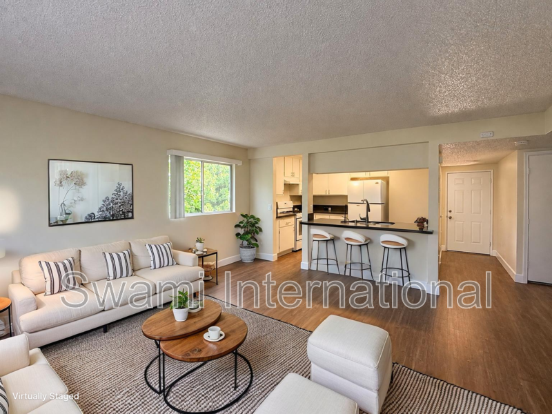 Garden Grove Condo: 13882 Clinton Street