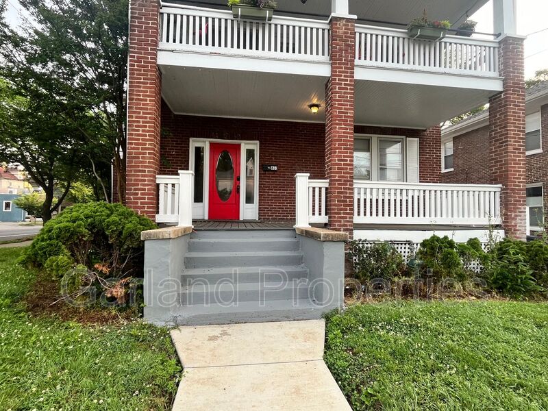 Roanoke Condo: 833 Wasena Ave SW