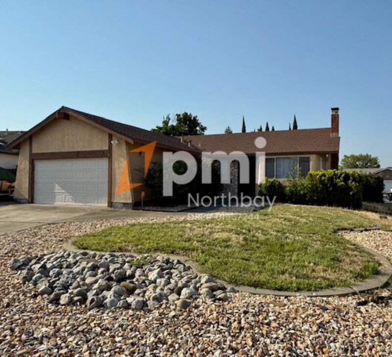 Fairfield House: 2884 Sequoia Place