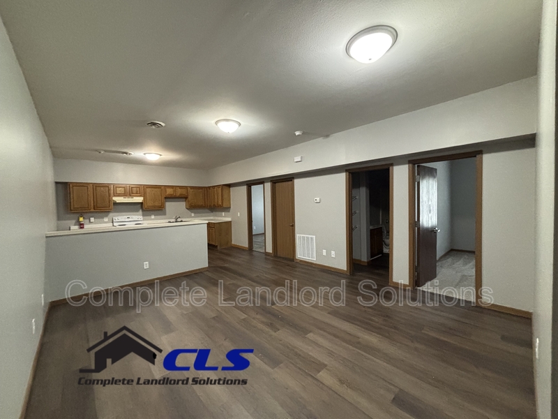 Terre Haute Condo: 1400 North Avenue - 102