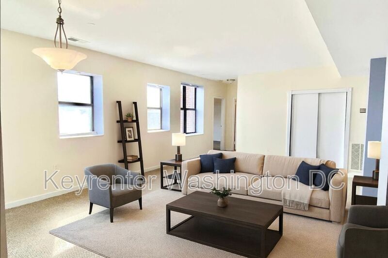 Washington Condo: 66 New York Ave, NW